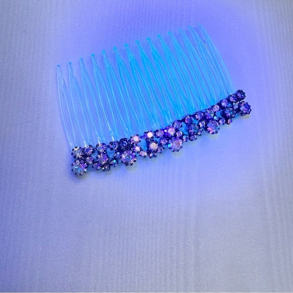 Vintage Aurora Borealis Crystal Rhinestone Side Hair Comb - Picture 3 of 7
